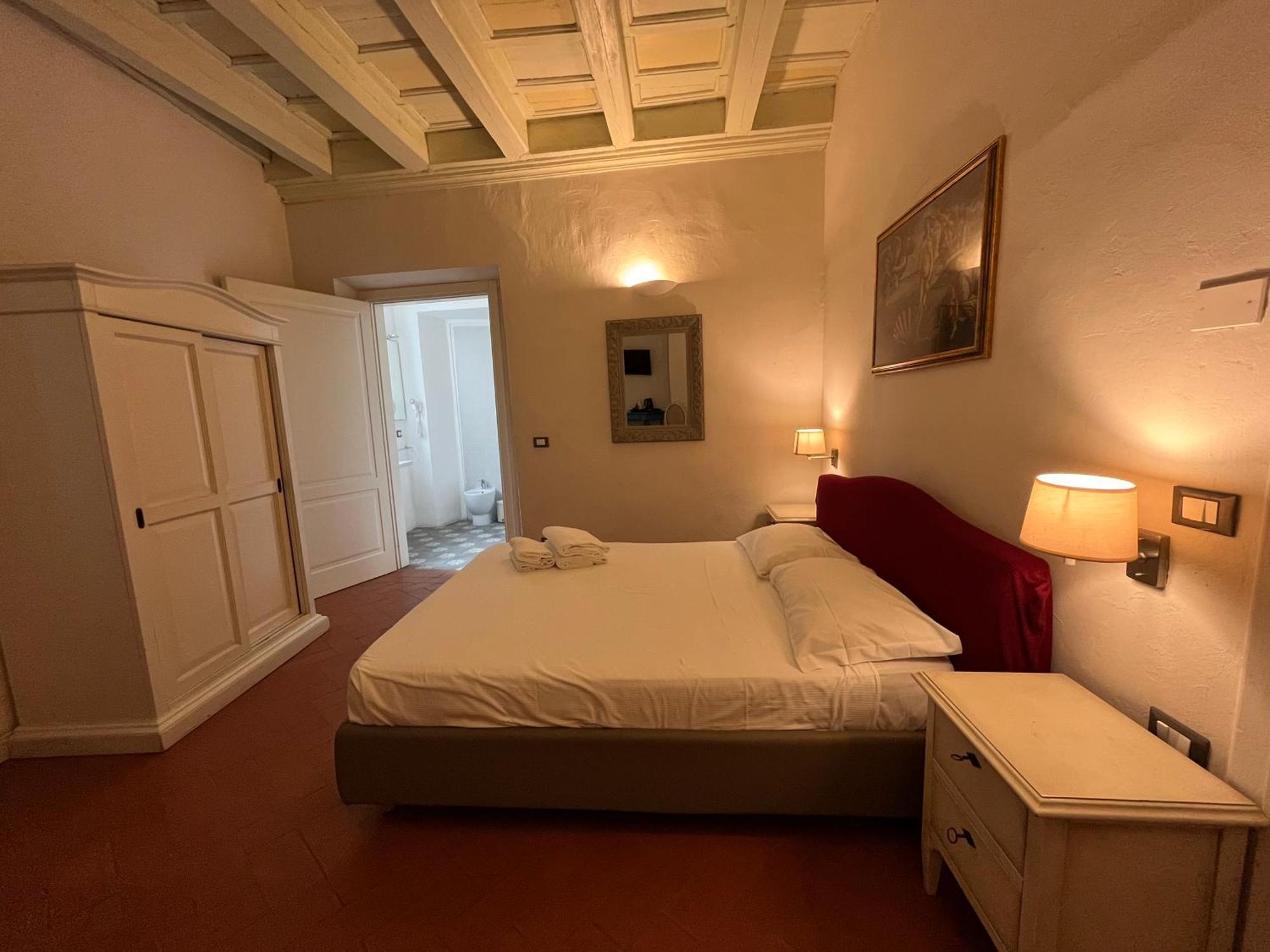 Residenza D'Epoca Historia Luxury Boutique Hotel ฟลอเรนซ์ ภายนอก รูปภาพ