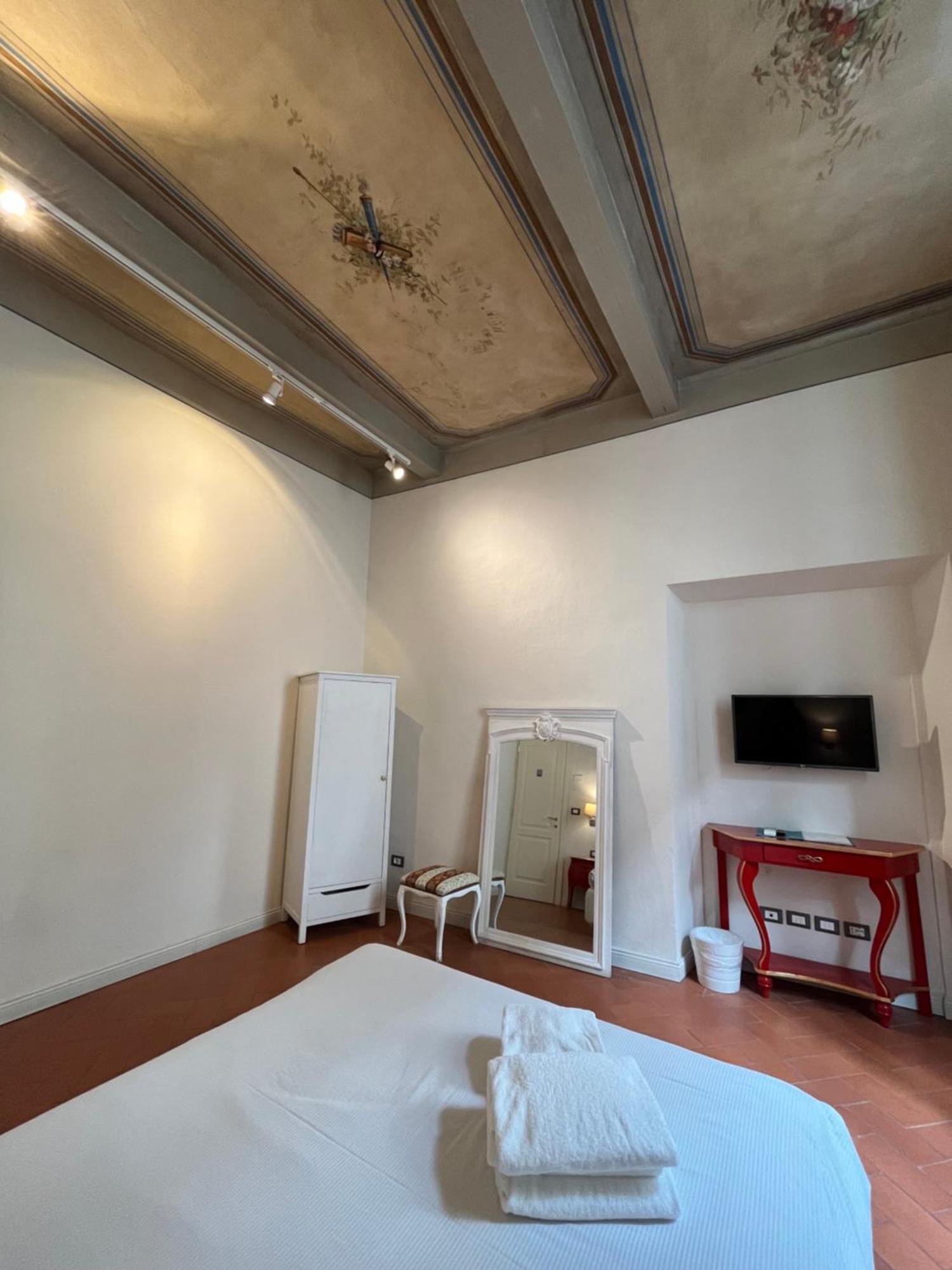Residenza D'Epoca Historia Luxury Boutique Hotel ฟลอเรนซ์ ภายนอก รูปภาพ
