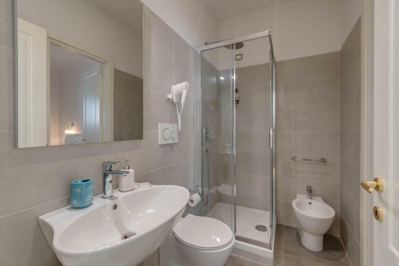 Residenza D'Epoca Historia Luxury Boutique Hotel ฟลอเรนซ์ ภายนอก รูปภาพ