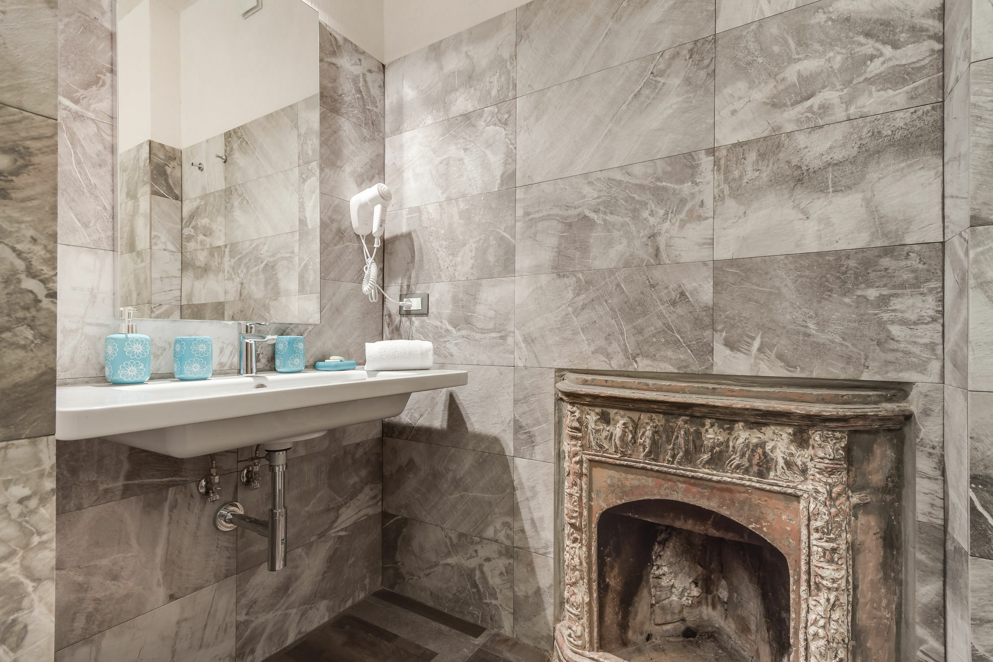 Residenza D'Epoca Historia Luxury Boutique Hotel ฟลอเรนซ์ ภายนอก รูปภาพ